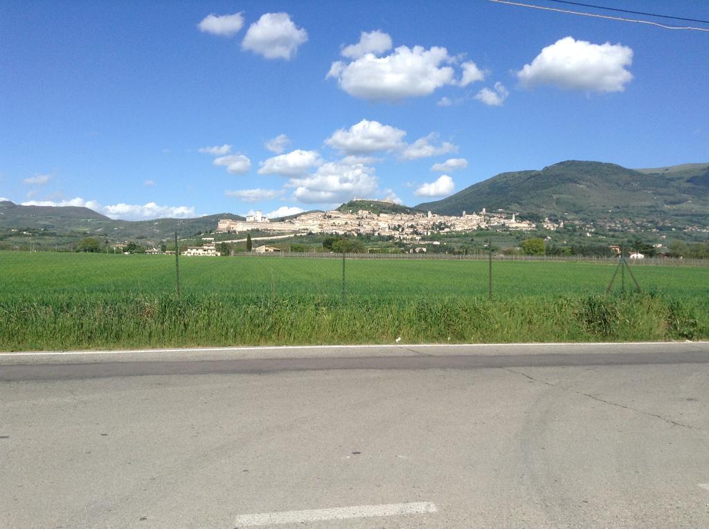 B&B Iris Assisi Exterior photo